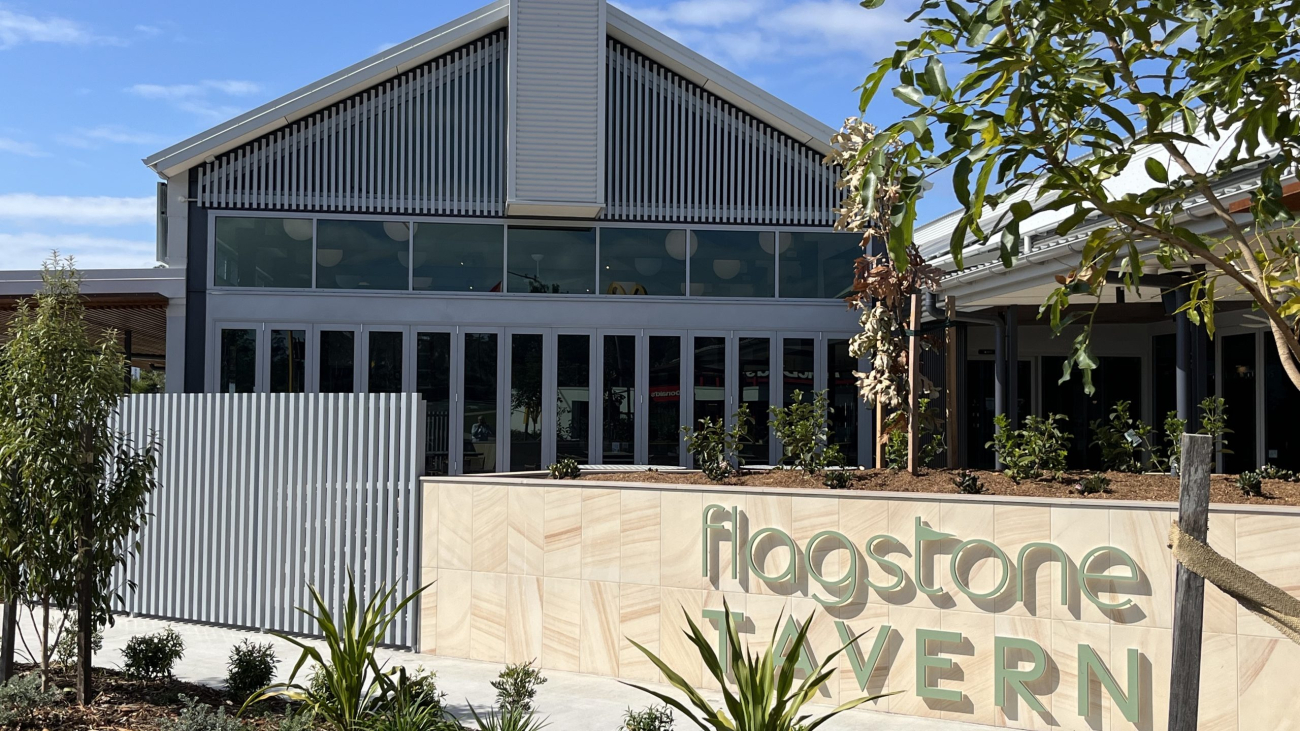 The front viewpoint of the Flagstone Tavern